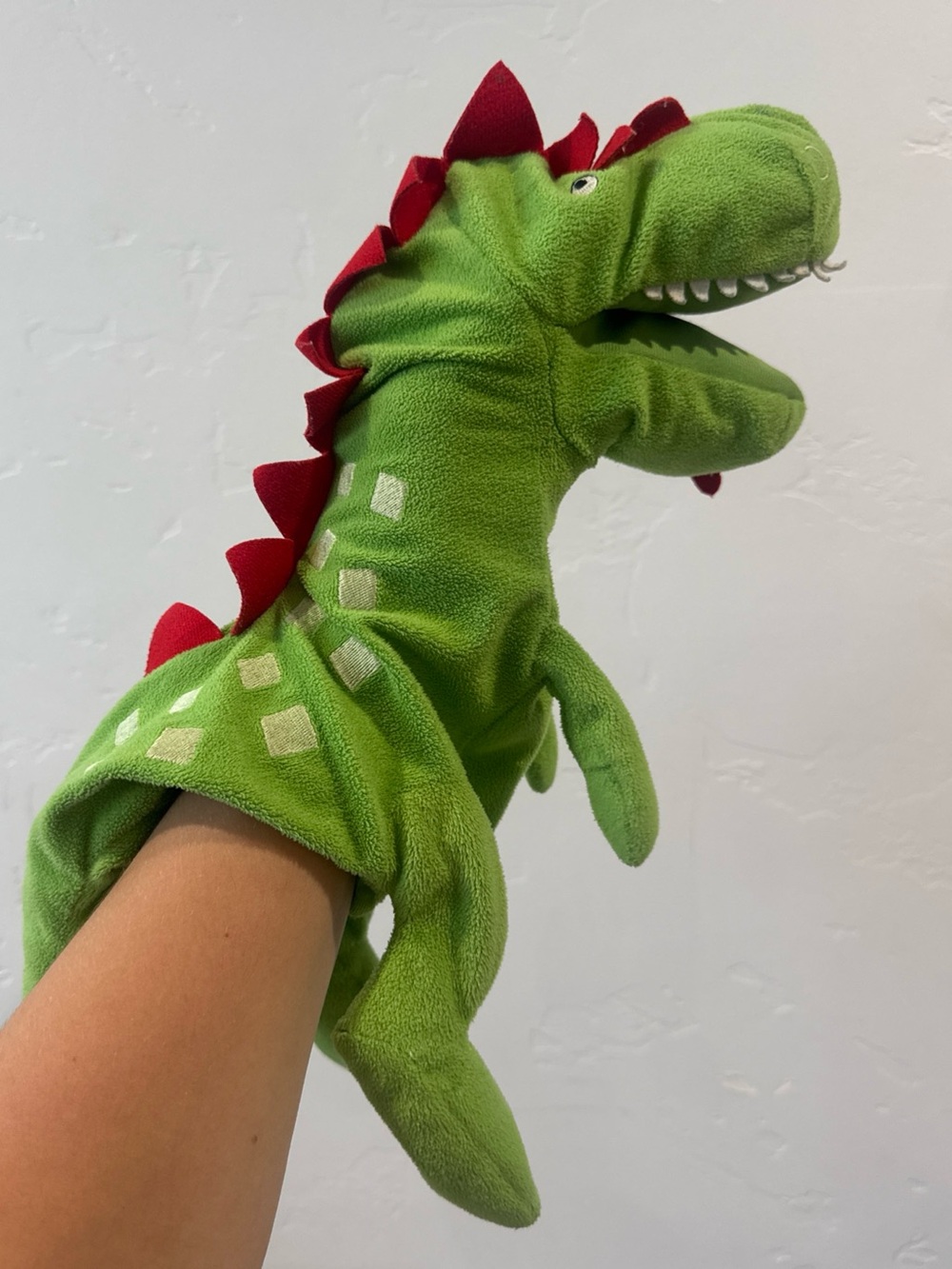 Ikea Green Dinosaur Dragon Hand Puppet Plush Laskig Stuffed Spike Teeth Red Fun